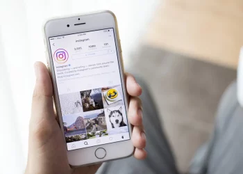 How To Add Text Button on Your Instagram Profile